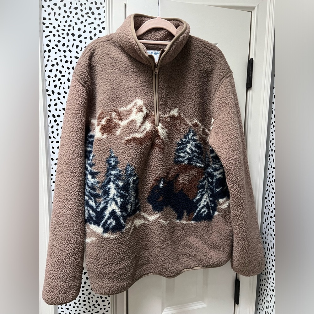 Old navy bison Sherpa